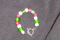 Chunky Christmas Bead Bracelet